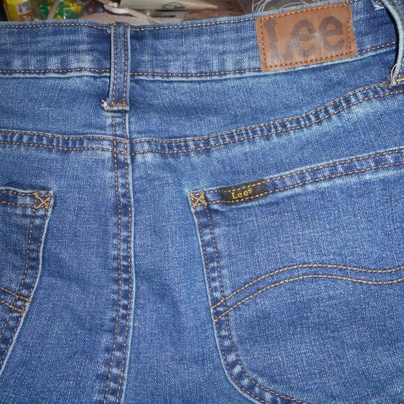 LEE women's Jean Skort/skirt with shorts(lining) attached,  blue - Picture 3 of 7